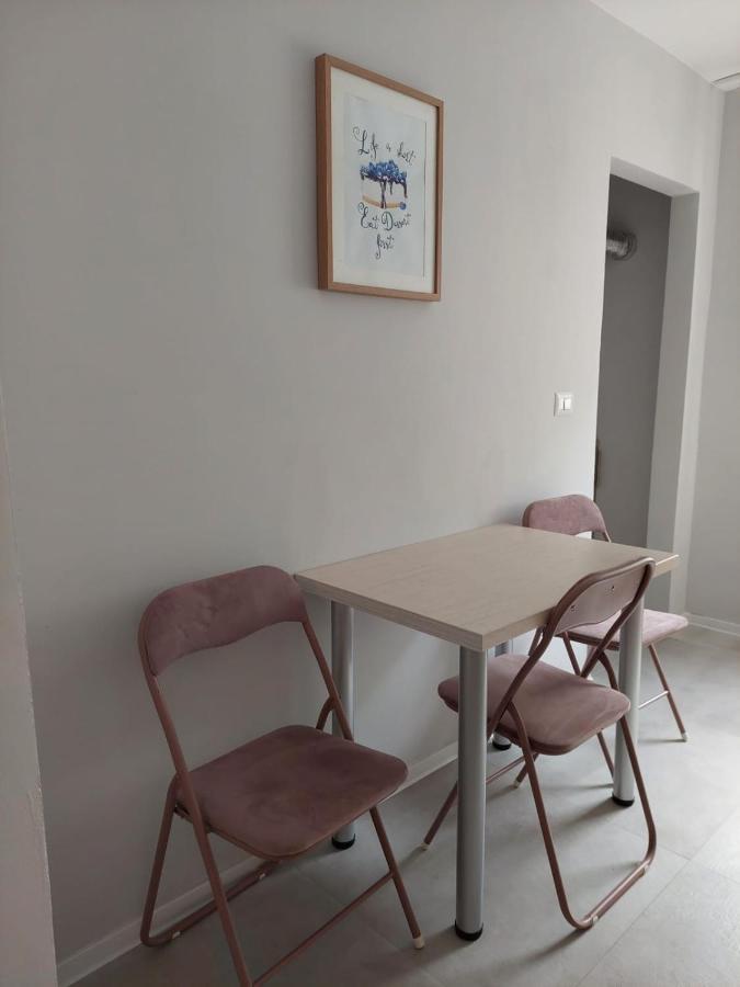 Ela'S Apartment Baile Herculane Luaran gambar