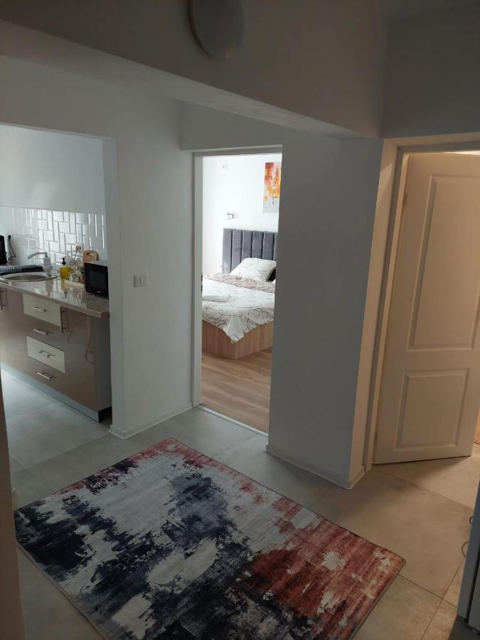 Ela'S Apartment Baile Herculane Luaran gambar